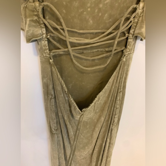 Chaser Maxi Dress with Pockets NWOT - Picture 2 of 5